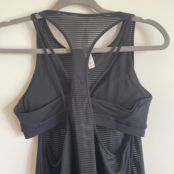 Lululemon black 2 in 1 tank plus bra - 6 - Picture 4 of 9